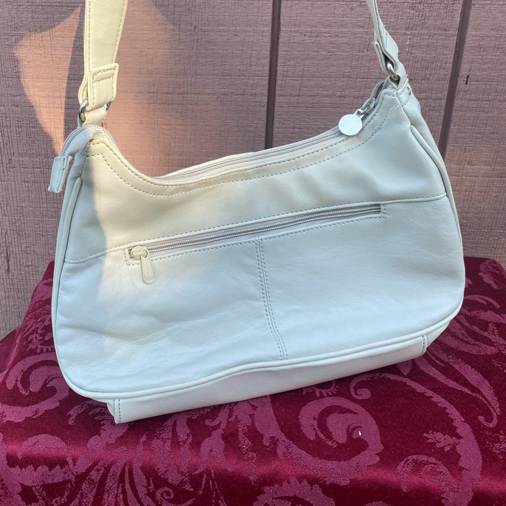 Y2k mini purse ! Like new! No wear no stains !